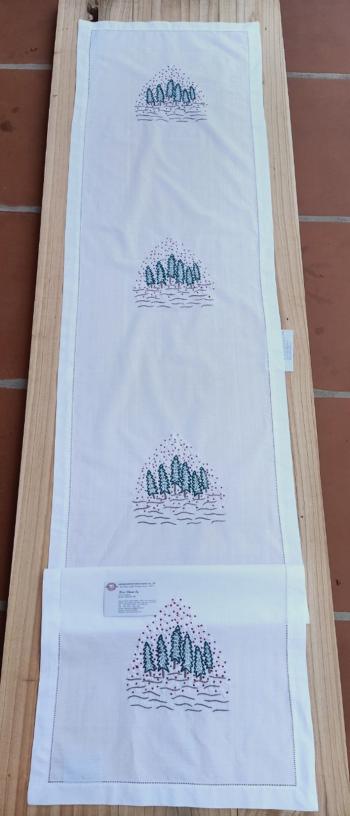 Table Runner  Pine tree  cotton Italya 