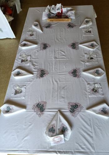 Table cloth  Pine Tree  linens 